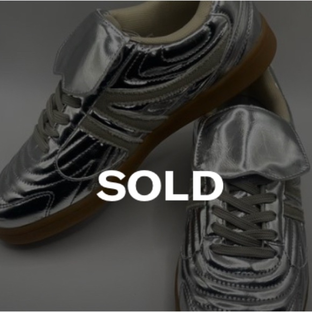 NEW Steve Madden Madrid Silver Sneakers Size 9